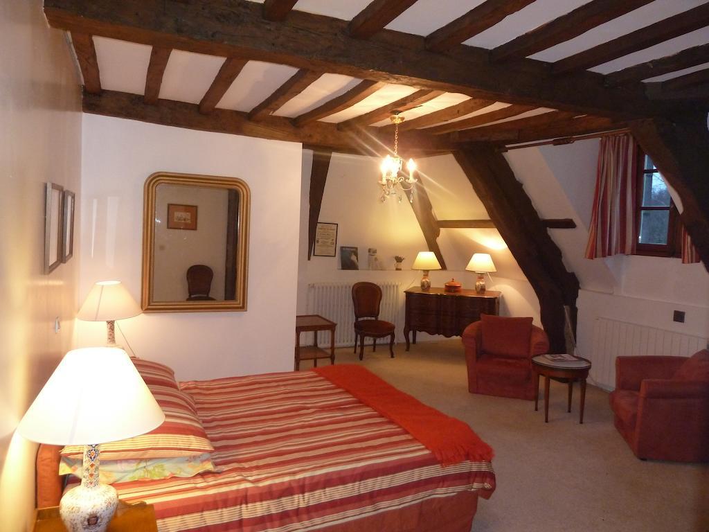 Les Trauchandieres De Saint Malo Bed and Breakfast Rum bild